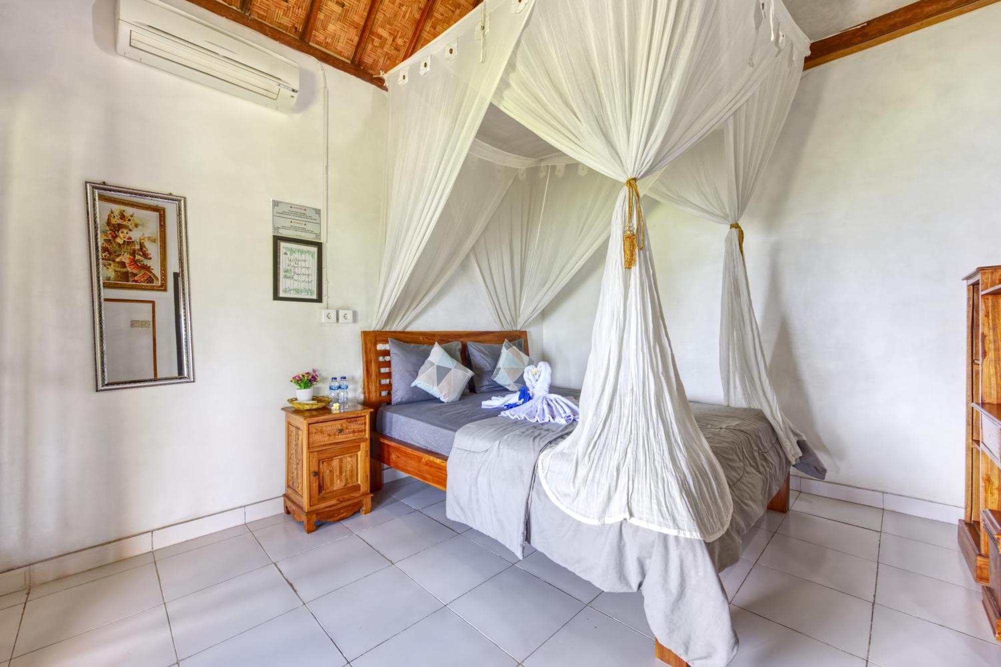 Bagus Cottage Batununggul Exterior photo
